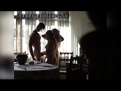 ❤️ Os amigos sexuais invitan a un home xigante e a un trío con el ❤️❌ Vídeo de puta en % gl.hentaidude.ru %