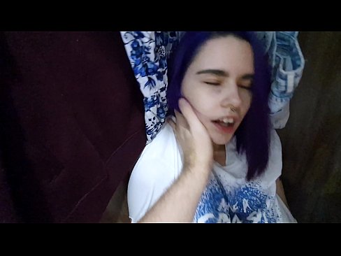 ❤️ Atopo a miña irmá no armario e axudouna a correrse ❤️❌ Vídeo de puta en % gl.hentaidude.ru %